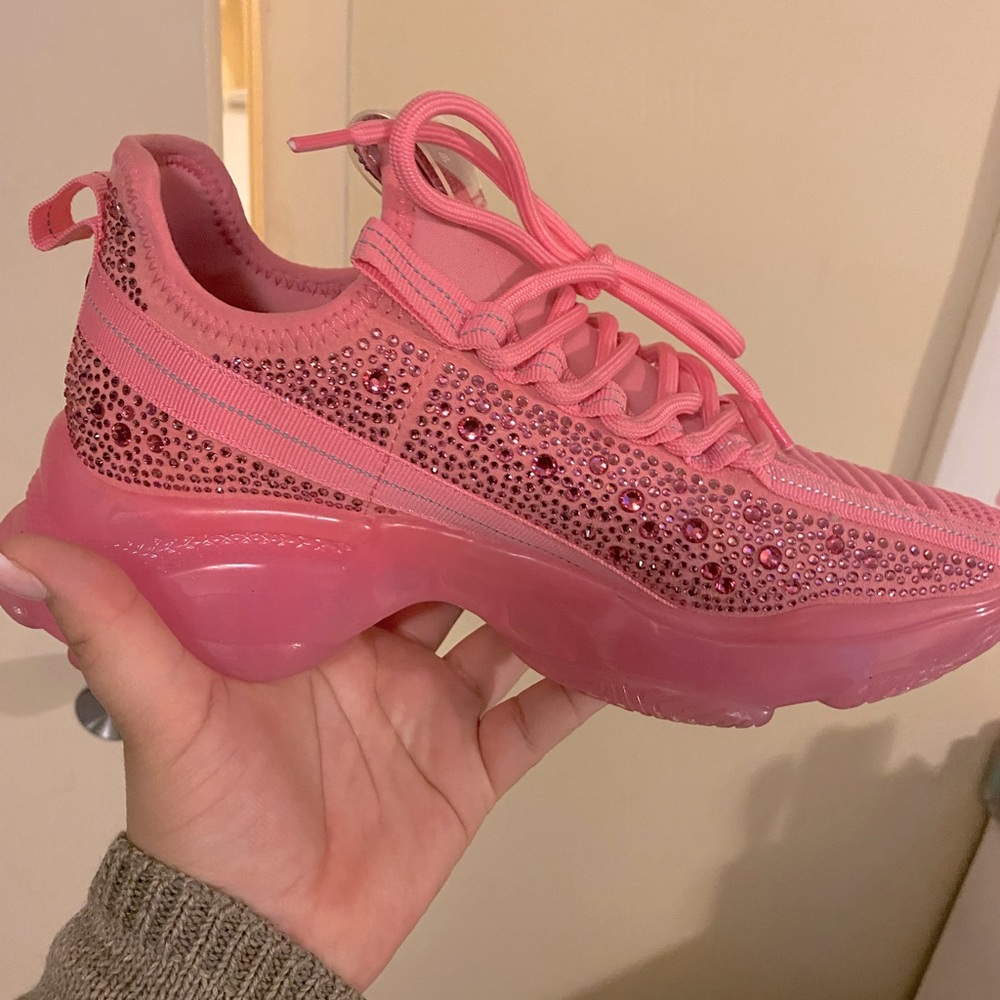 Size 9 Pink Steve Madden Shoes
